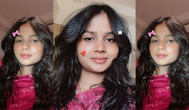 Indian Girl Show Her Big Boobs & Virgin Pussy Fucking By BF