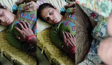 Indian Son Touching Mom Hot Pussy Sex Update Clips