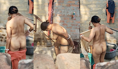 Desi Village Milf Bhabhi Nude Secretly Recorded MMS Clip