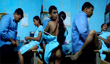 Office Staff Girl Fucking – With Her Manager Top Table Mms